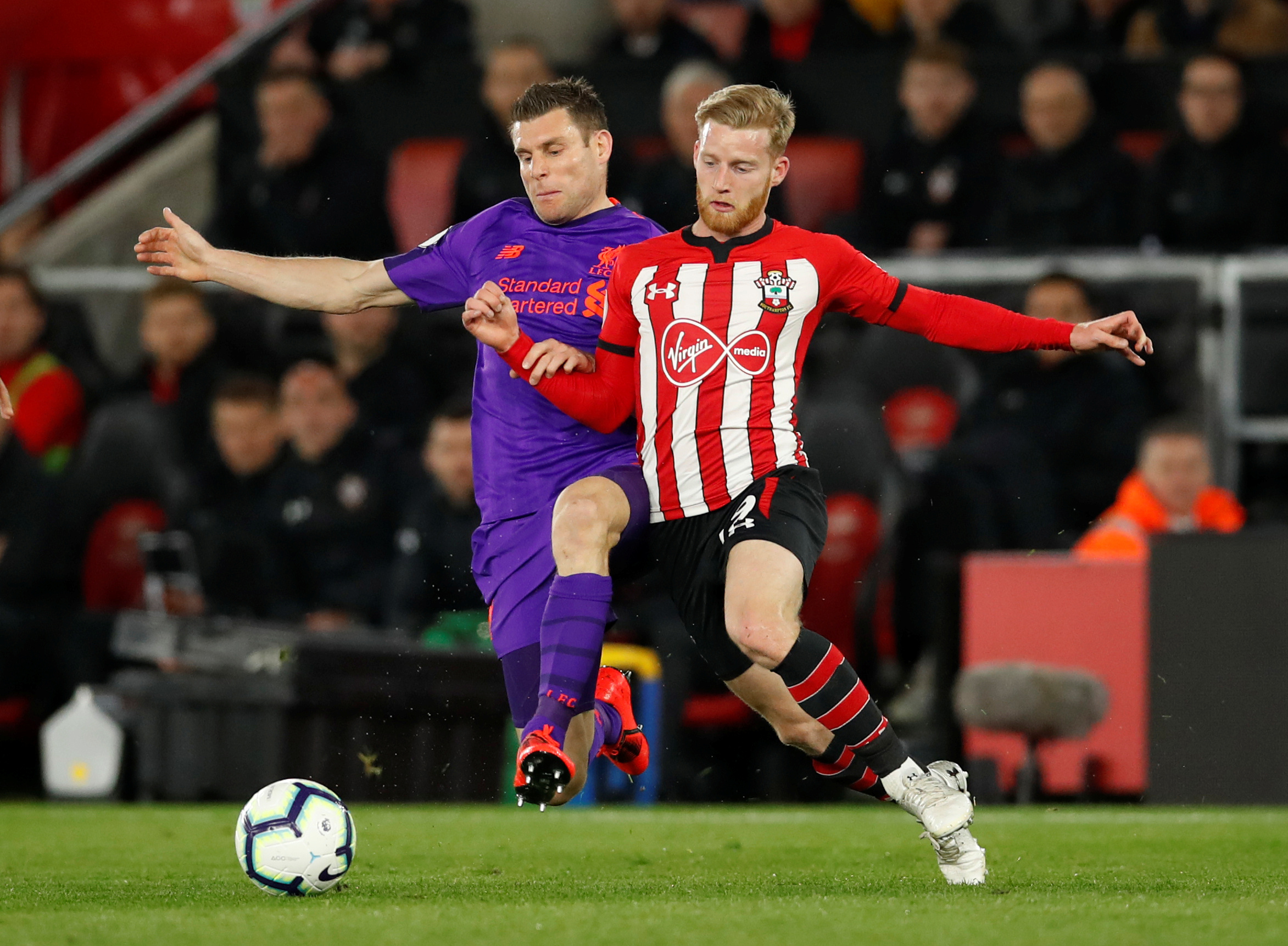 杨瀚森上5分钟送2分1板1助1帽 后三节枯坐板凳（杨瀚森仅打5分钟拿下2分1板1助1帽 后三节未再出场）