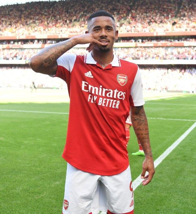 记者：申花队已于昨晚返回上海，迎来5天假期进行休整（记者：申花昨夜回沪，将休整五天）