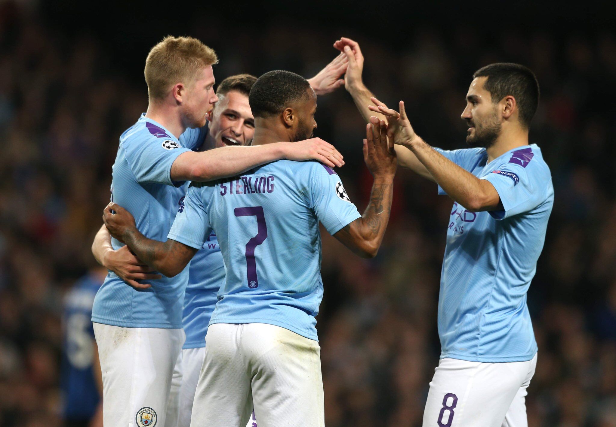 韦世豪：最后那个点球确实太牵强了；换个发型换个心情（韦世豪：末尾那次点球判罚过于牵强；换发型也换心情）