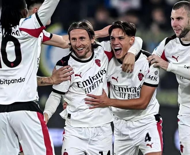 活塞vs雄鹿前瞻：字母哥继续缺阵，康宁汉姆带队力争复仇（活塞迎战雄鹿前瞻：字母哥仍缺席，康宁汉姆领衔冲击雪耻）