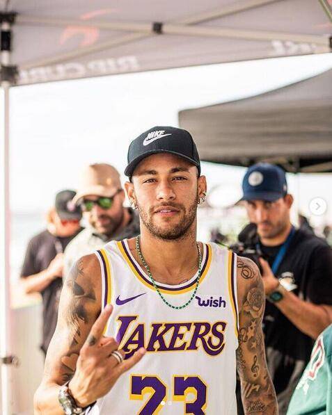 罗伊斯：我建议布兰特留下，他能为球队带来不常拥有的特质（罗伊斯建议布兰特留队：他拥有球队少见的特质）