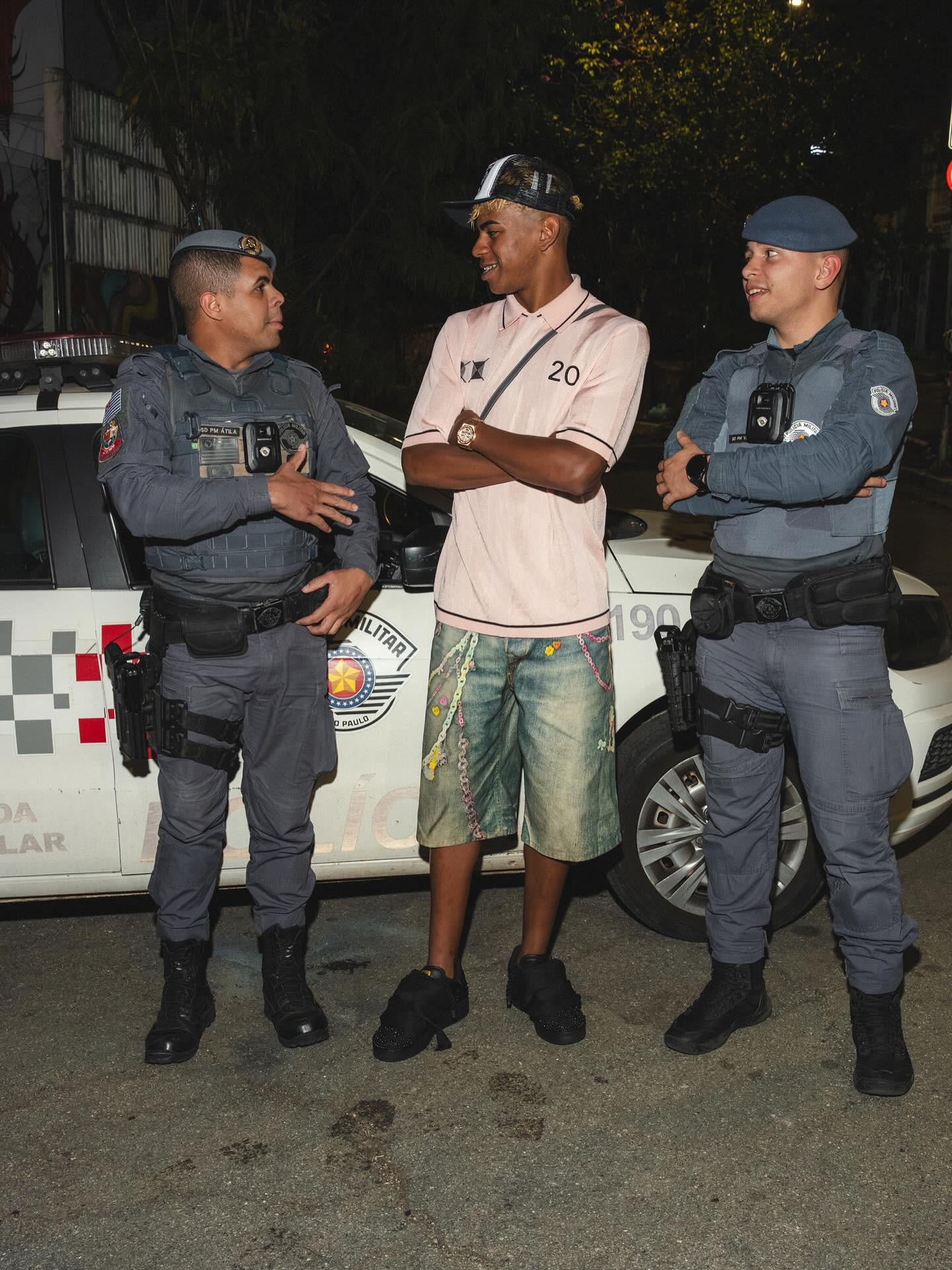 路易斯-迪亚斯本赛季德甲3次单场传射，同期五大联赛并列第一（本赛季德甲，路易斯-迪亚斯已三度单场传射，五大联赛同期并列第一）