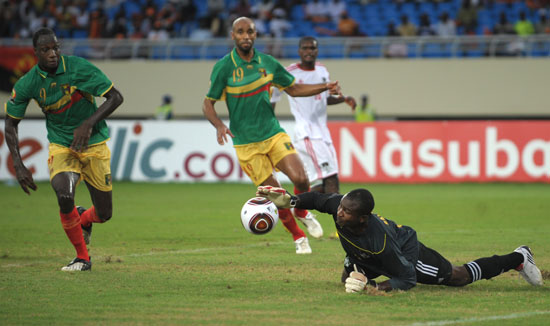 来自转会市场的报道：众所周知，皇家马德里的门将卢...（转会市场消息称：人尽皆知，皇马门将卢...）