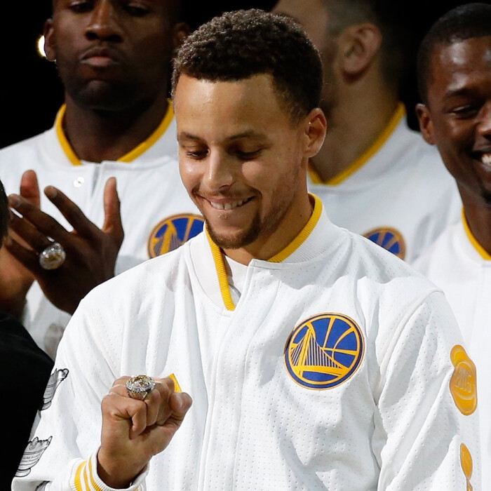 徐昕单场14+7获主帅认可！承诺给足球权锻炼，广东成最大赢家！（单场14+7打服主帅！徐昕将获更多球权锻炼，广东队成最大受益者）