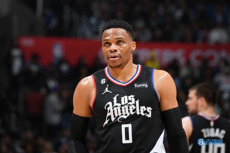 德天空&图片报：奥格斯堡已解雇瓦格纳，球队3胜1平8负排第14（图片报与德天空：奥格斯堡解雇瓦格纳，战绩3胜1平8负暂列第14）