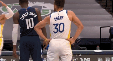 尼克斯队记：麦克布莱德X光检查显示无结构性损伤（尼克斯随队记者：X光检查证实麦克布莱德无结构性伤情）