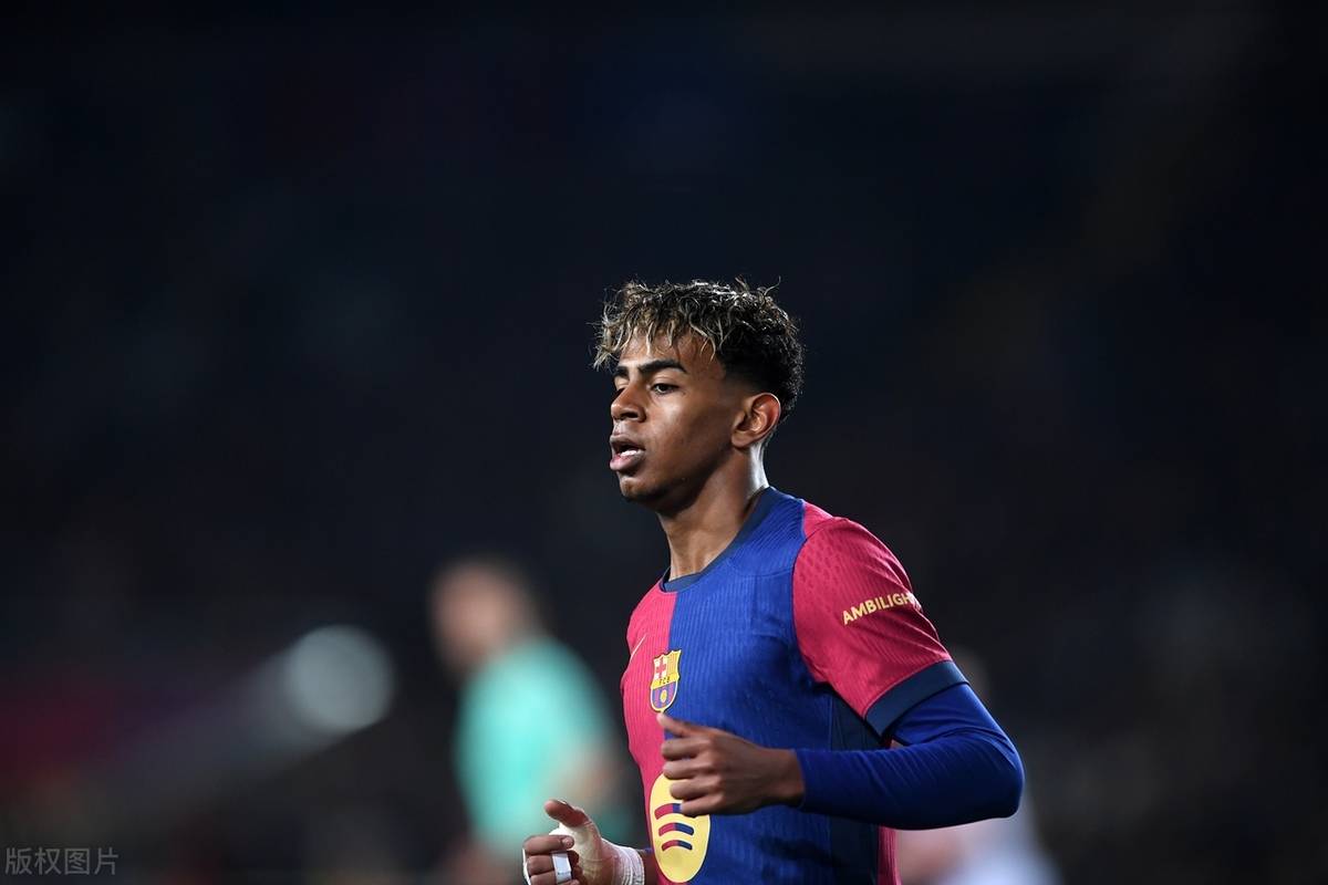 知名顾问：加拉塔萨雷签萨内是巨大成功；奥斯梅恩没解约条款（知名顾问称：加拉塔萨雷引进萨内大获成功，奥斯梅恩合同无解约条款）