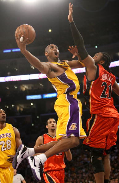 英超豪门又掉链子：3场不胜狂丢7分，争冠形势迅速恶化（英超豪门再度失手：近三战不胜丢7分，争冠前景急剧下滑）